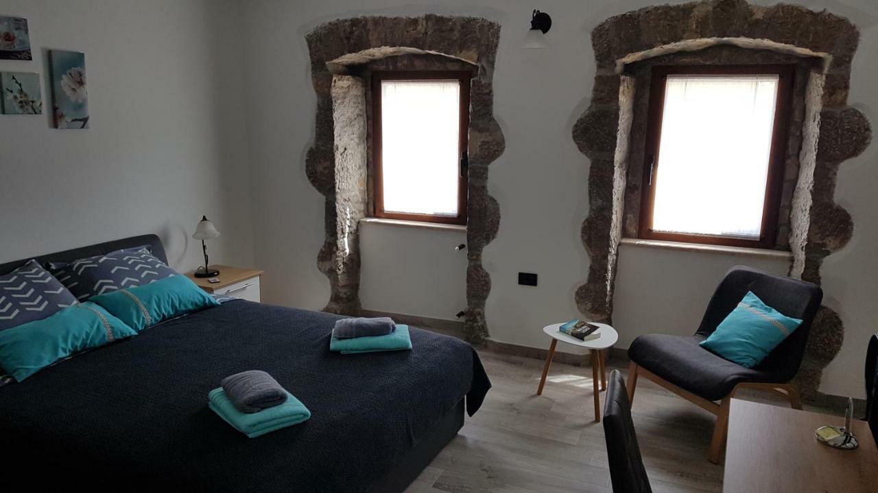 Villa Kos Lupoglav  외부 사진